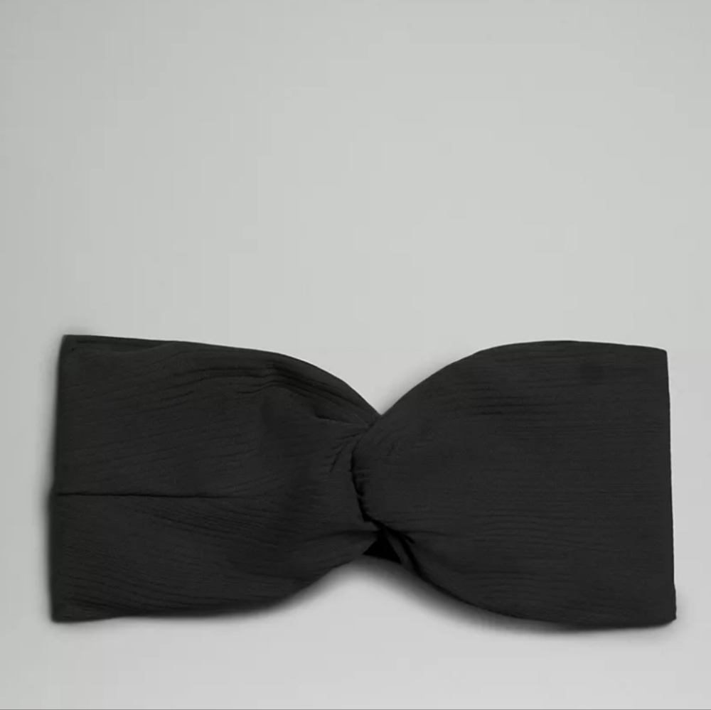 Lululemon Women's Ribbed Nulu Twist-Front Headband